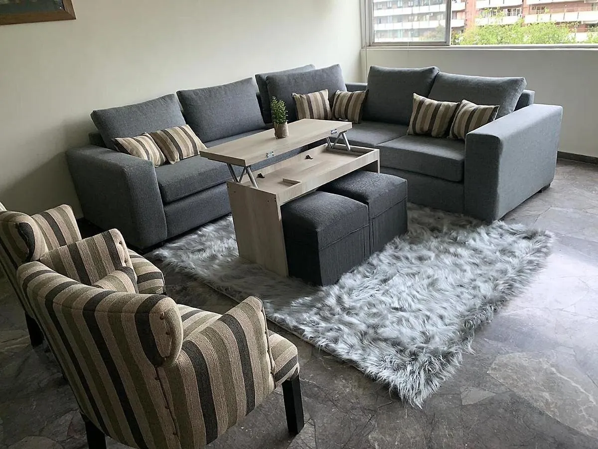 Departamento Céntrico de 4 Dormitorios con vista a las Montañas Mendoza
