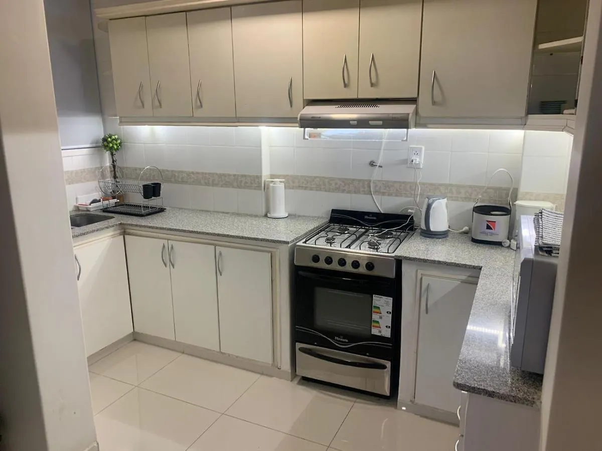 Departamento Céntrico de 4 Dormitorios con vista a las Montañas Mendoza Argentina