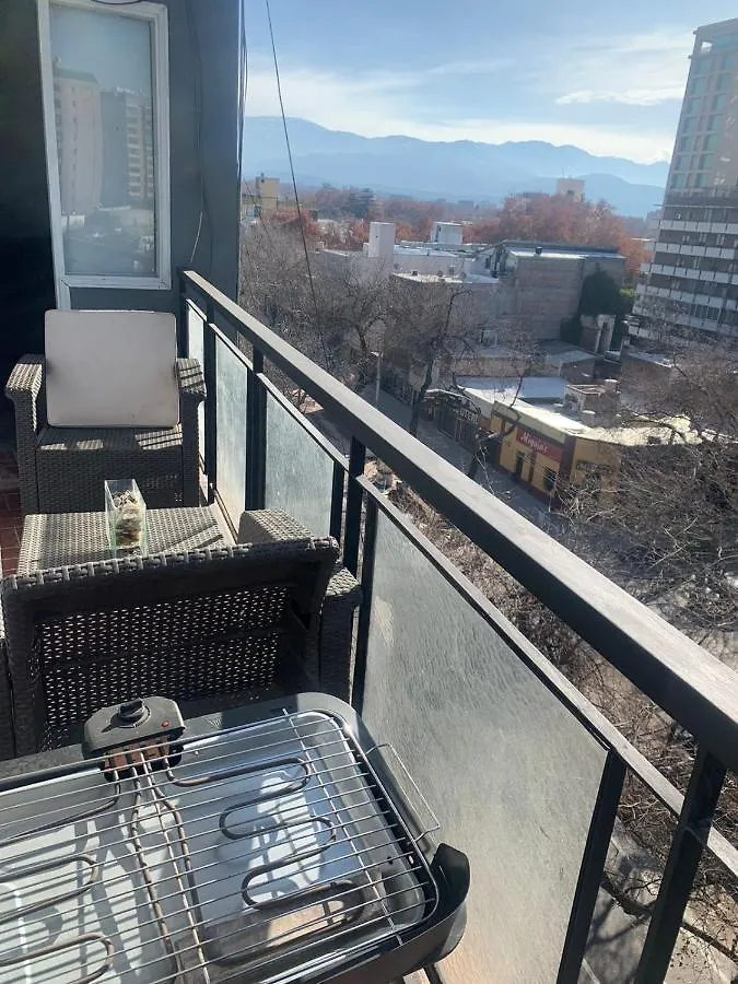 Departamento Céntrico de 4 Dormitorios con vista a las Montañas Mendoza 0*,